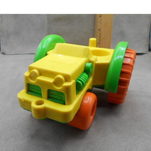 Vintage 1984 Child Guidance Yellow Tractor CBS Toys Lancaster PA - Picture 3 of 8