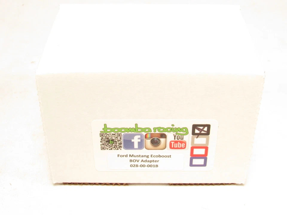 Adaptador de válvula de soplado Boomba Turbo BOV negro 15-18 Ford Mustang 2,3 L EcoBoost Foto 2 de 4