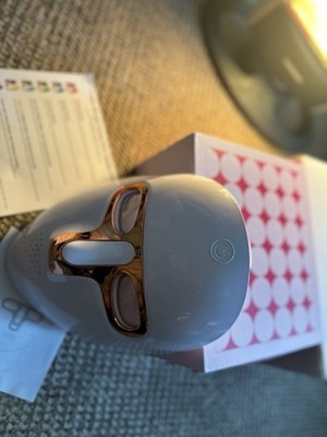 LED Gesichtsmaske 7 Farben Rotlichttherapie für Hautpflege und Schönheit