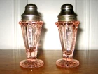 VINTAGE PINK JEANNETTE DEPRESSION GLASS SIERRA PINWHEEL SALT AND PEPPERS 4"