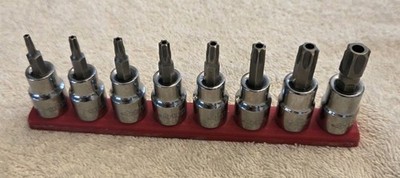 Husky 8 Pc Torx Bit Socket Set T15 - T55 Star Drive Sockets with Red Storage...