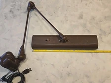 VINTAGE FLEXO ART SPECIALTY CO BROWN TABLE MOUNT FLOATING DRAWING LAMP Chicago