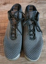 MEN'S AIR JORDAN HORIZON BLACK AND WHITE 823581-010 SIZE 12