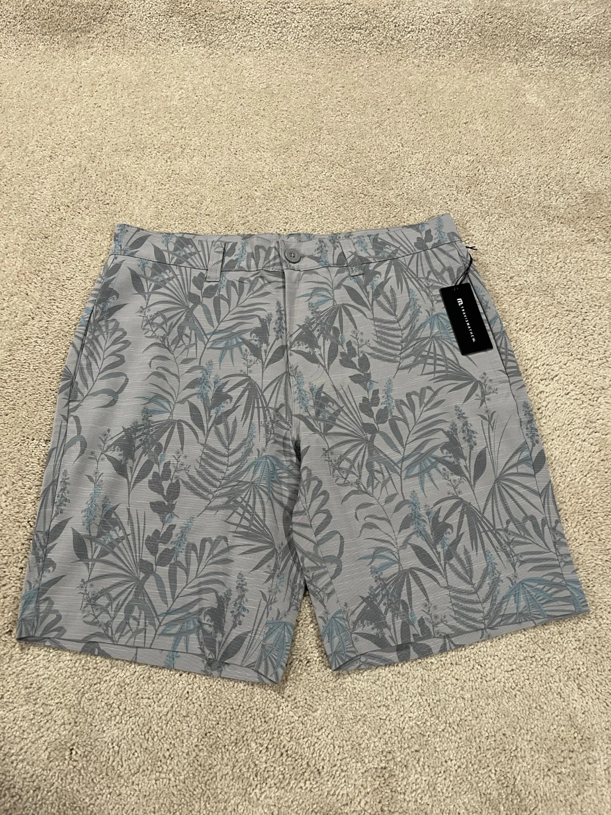 Travis Mathew Shorts Mens 32 Gray Floral Performance Stretch Casual Garden Isle