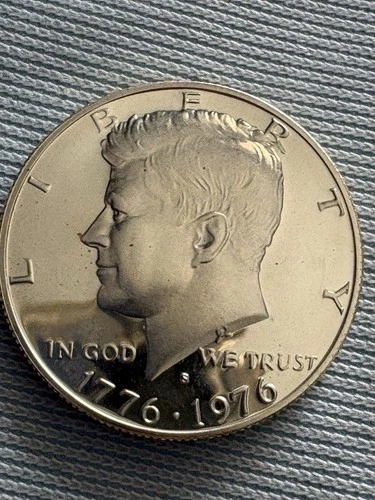 1776-1976 S Proof Kennedy Bicentennial 40% Silver Half Dollar Coin