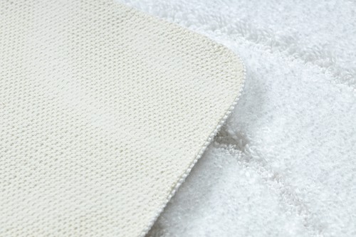 Amazing Modern BATHROOM RUG soft SUPREME WAVES antislip plain white Best Quality - Picture 9 of 10