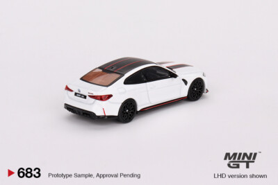 In Stock) Mini GT #683 1/64 BMW M4 CSL Alpine White LHD Diecast