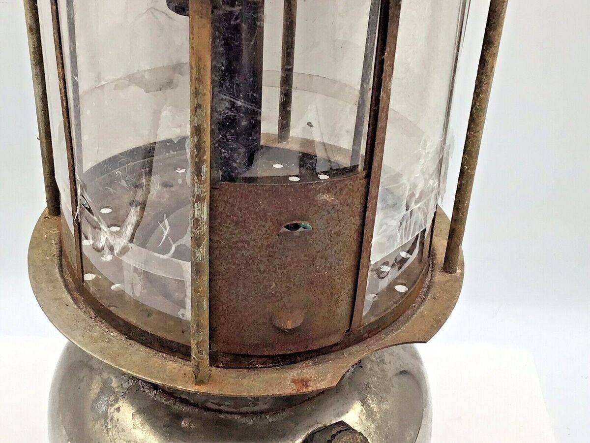 Dec 1925 Coleman Quick Light Model 327 Lantern - Mica shade Dec 1925 Coleman Quick Light Model 327 Lantern - Mica shade