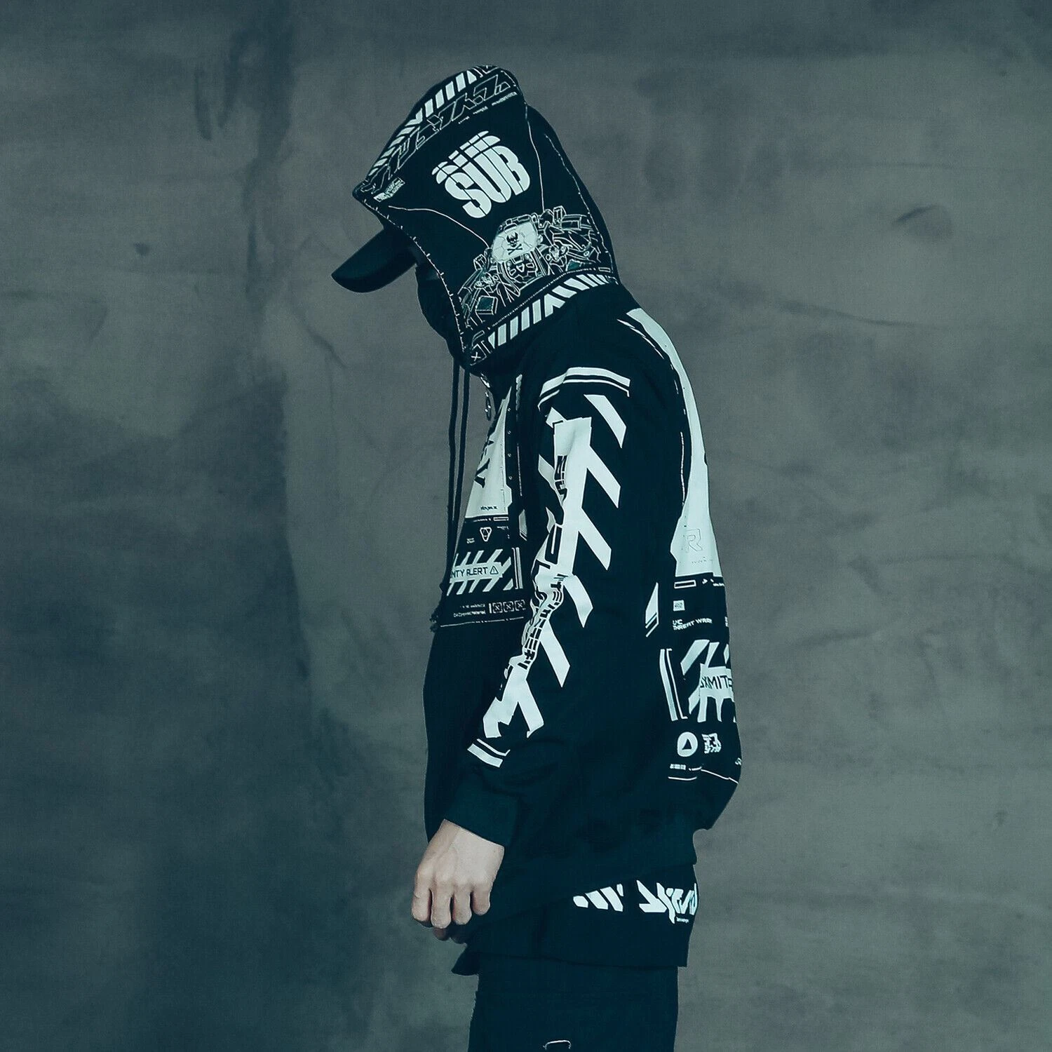 Niepce Men's Cyber Explosion Techwear Jacket Streetwear Cotton Coat image 3