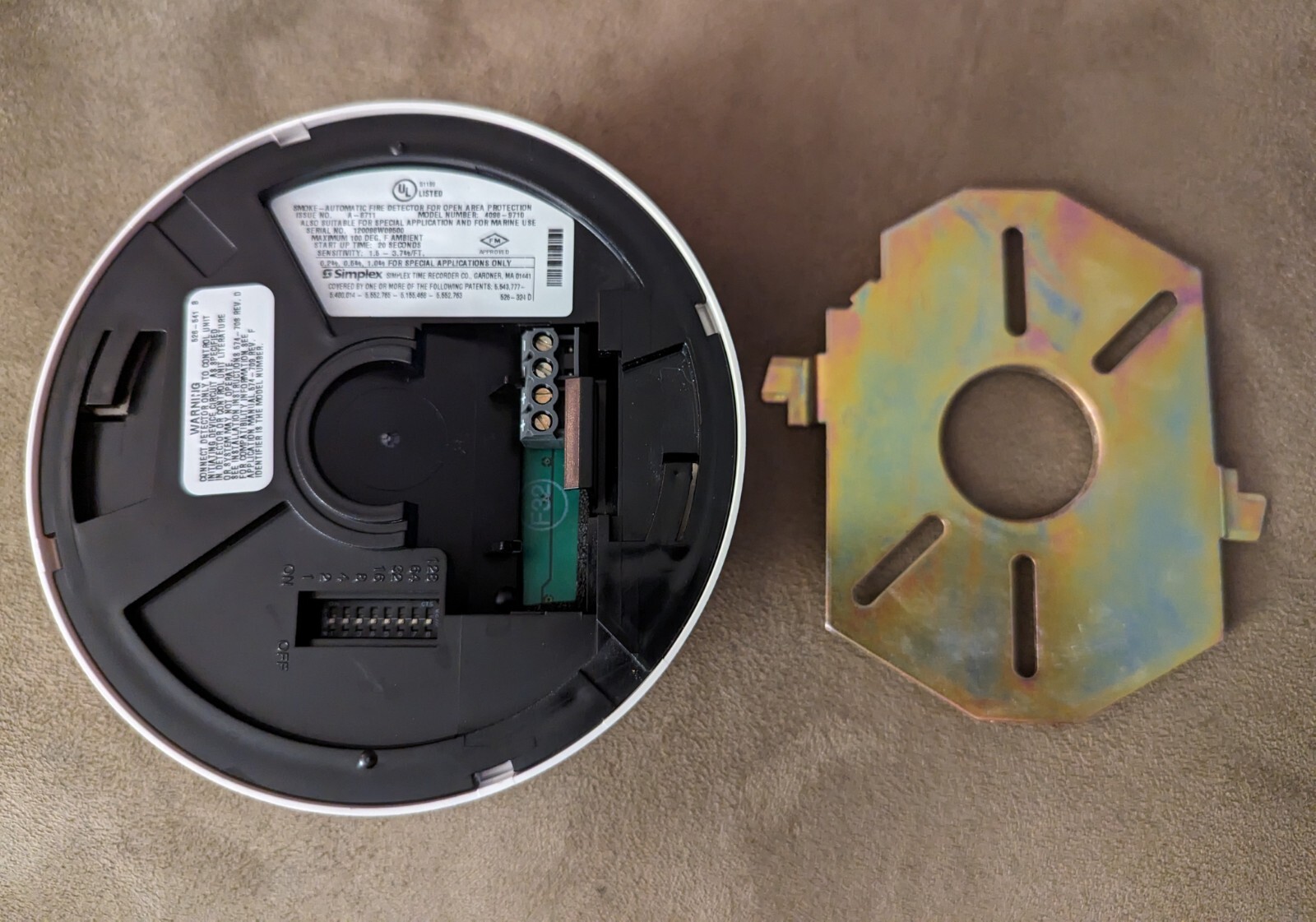 Simplex 40989710 Quick Connect Smoke Detector w/ Mount Conseil