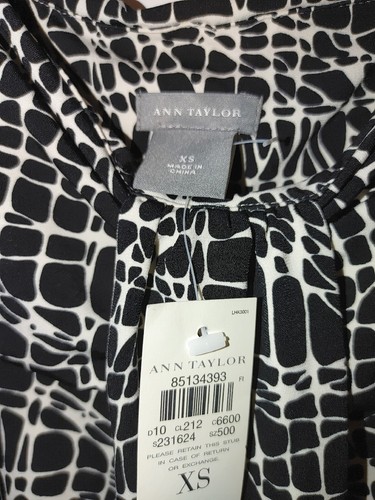 Vestido para mujer ANN TAYLOR negro blanco con correa de espagueti talla XS nuevo con etiquetas precio de venta sugerido por el fabricante $119 - Imagen 4 de 5