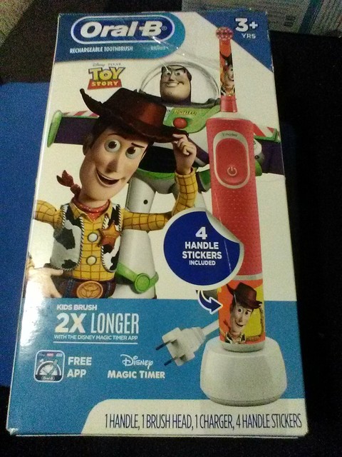 buzz lightyear crest