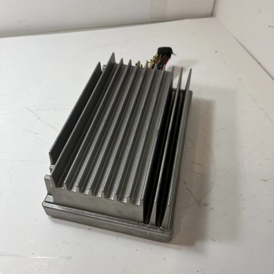 BMW X1 2012 unidad amplificador de sonido de radio 9246182 OEM Foto 3 de 4