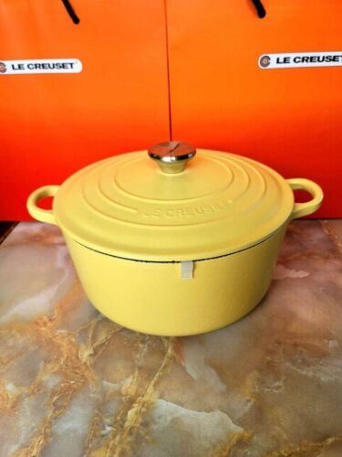 Le Creuset Cocotte Rondo Mimosa Casting Enamel Pot 9.4in Gas IH Oven Compatible
