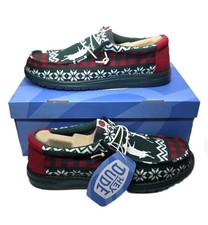 Hey Dude Wally Holiday Cheers Mens Size 9 Green Slip-On Shoes 41862-3U7 New
