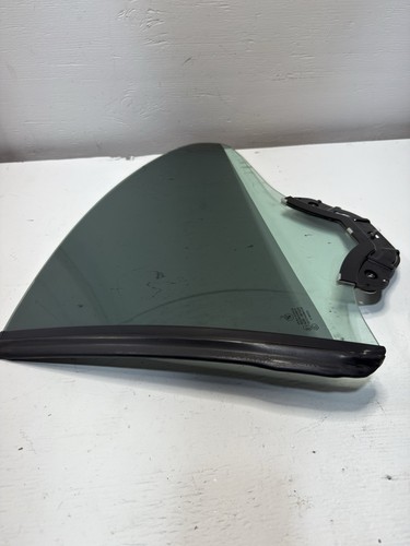04-10 BMW E64 650i M6 645Ci Rear Right Passenger Side Quarter Window Glass OEM - Picture 6 of 9