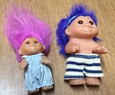VTG  1985 DAM Norfin Troll Beach Baby Purple Hair 3” Surfer W/ Sunglasses & Baby