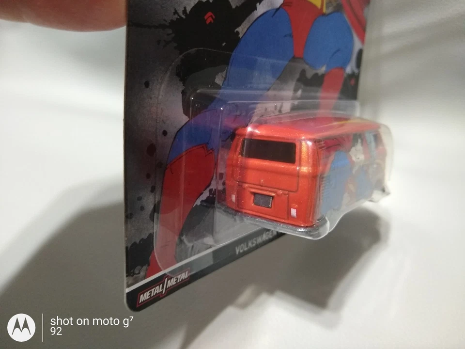 Hot Wheels DC Comics  Superman  Volkswagen T1 Panel Bus diecast Redline Real Rid - Image 4 of 4
