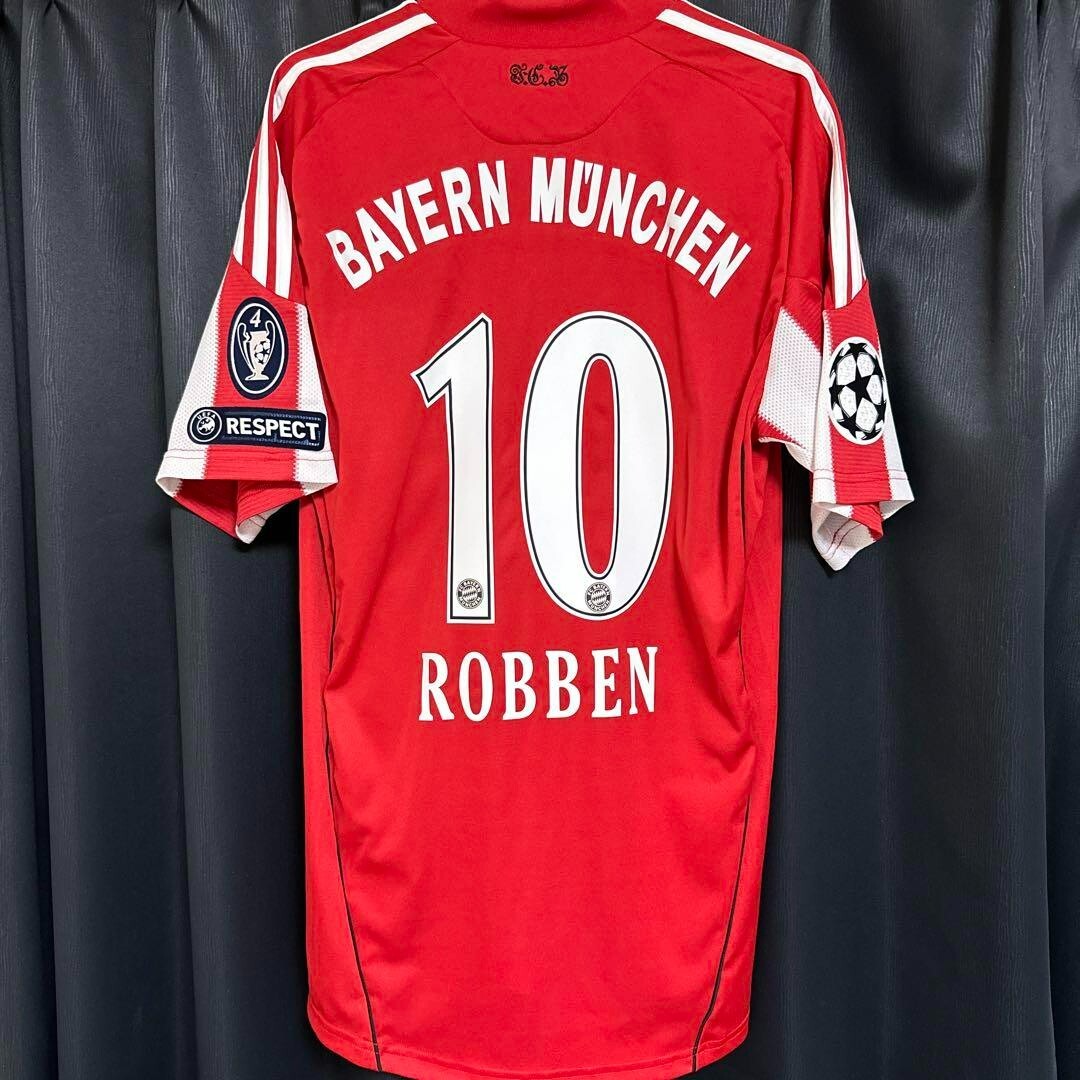 Robben Bayern Munich 10/11 Size L (US M) didas Soccer Jersey