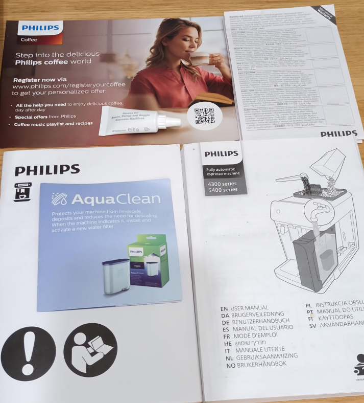 Philips LatteGo 5400 series EP5446/70 Bean To Cup Coffee Machine Silver