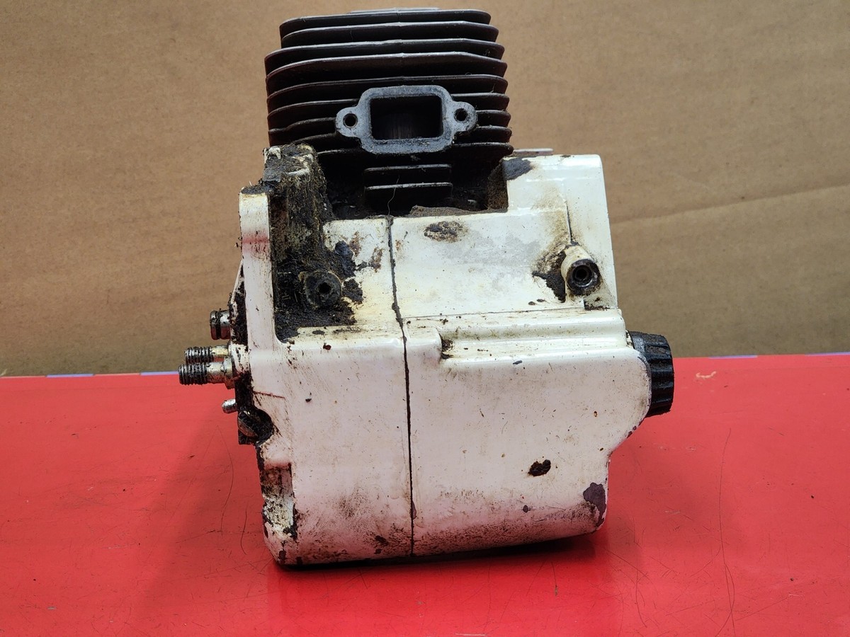 STIHL 038 VINTAGE COLLECTOR CHAINSAW ENGINE COMPLETE SOFT STIHL 038 VINTAGE COLLECTOR CHAINSAW ENGINE COMPLETE SOFT