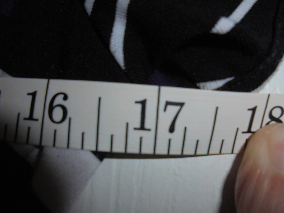 Vestido Saks Fifth Avenue Calce y Acampanado Marfil y Negro Rayas Con Púrpura Talla 6 Foto 4 de 4