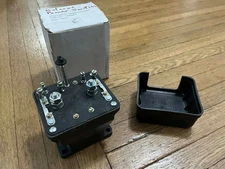 USA | Selector Switch 12/24V 863227 Belarus MTZ tractor - 500 800 900 5000 9000