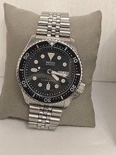 SEIKO SKX007 FUORI PRODUZIONE DIVER 200 METRI CON SCATOLA ORIGINALE 