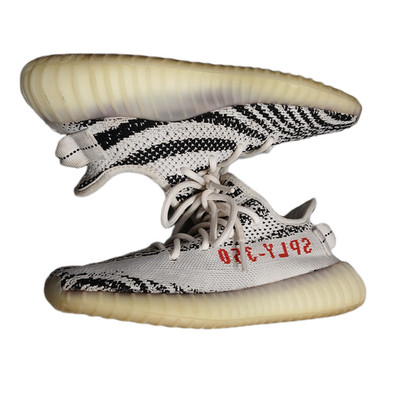Adidas Yeezy Boost 350 V2 Sneakers Mens Size 4 Multi Zebra Print Lace Up CP9654