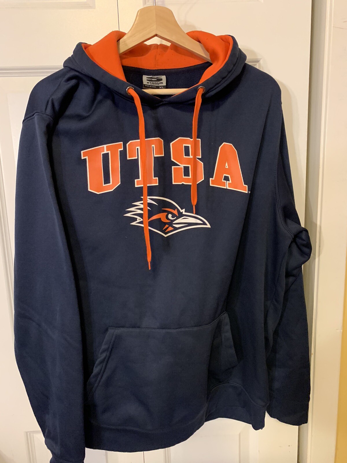 UTSA ROADRUNNERS Stadium Athletics Hoodie Sweater Mens Sz XL Blue Orange Jacket eBay