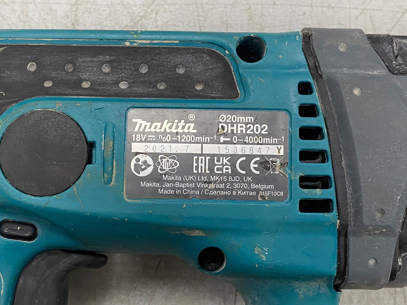 Makita DHR202 Rotary Hammer Drill (Body Only) 692621080761 eBay