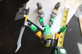 INCOMPLETE - Lego Bionicle Lewa Master of Jungle 70784 MISSING PARTS