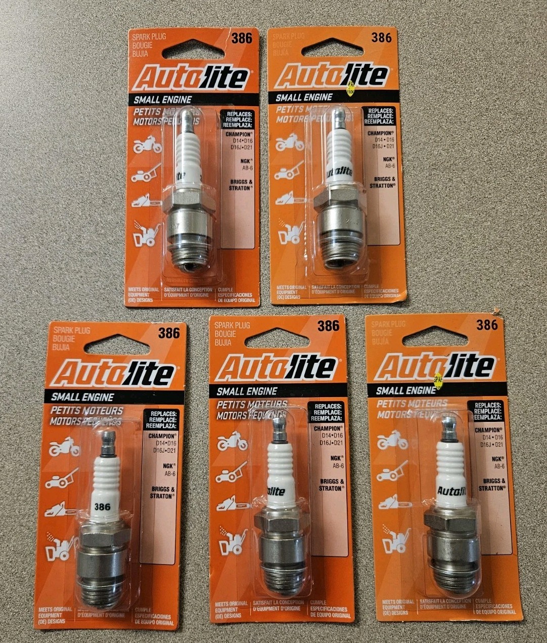 Lot of 5 Autolite 386 Small Engine Spark Plugs NEW - Replaces Champion D16 NGK