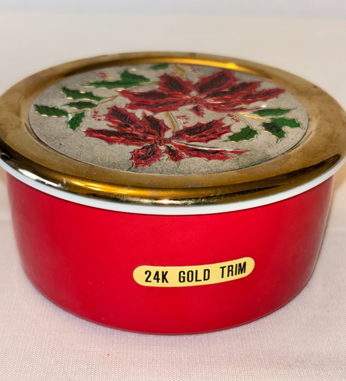 Vtg Christmas Chokin Jamestown China Poinsetta Trinket Box 24k Gold Trim Dish