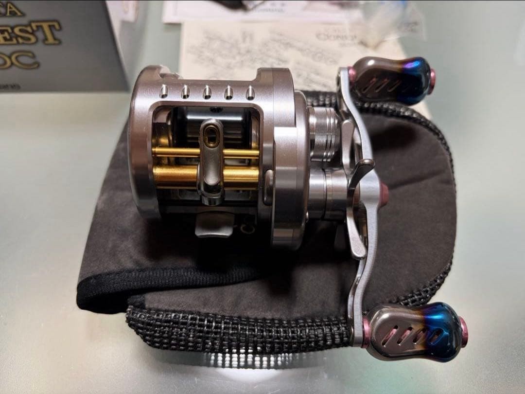 リール SHIMANO CALCUTTA CONQUEST 201DC Shimano Calcutta Conquest 201DC Fishing Reel Silver Ready to Use