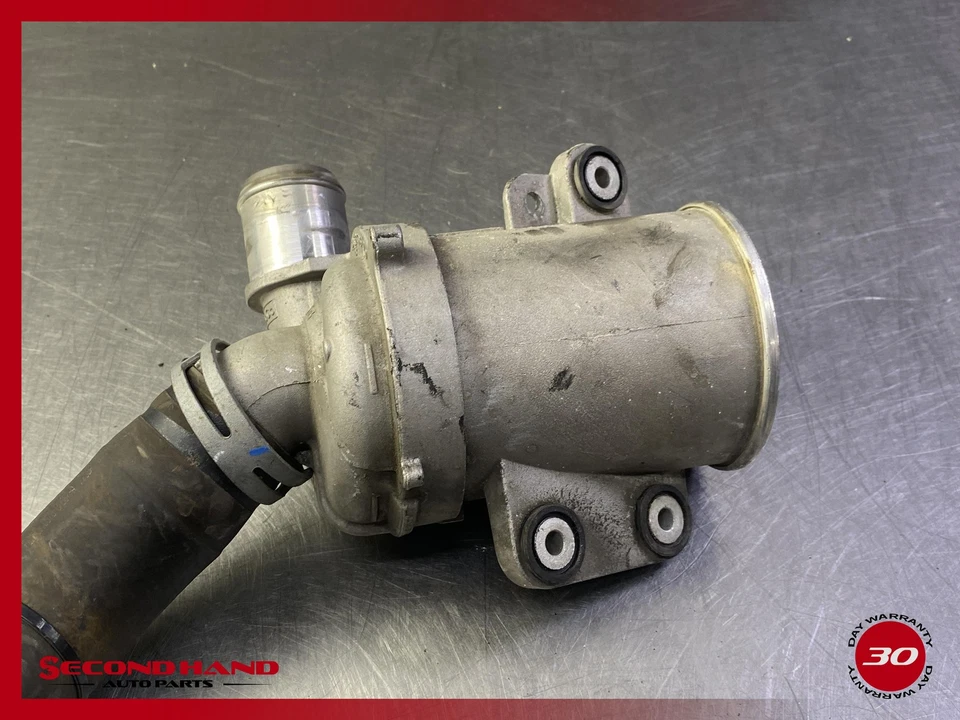 Ford Fusion SE 2013-2016 híbrido motor de 2,0 L bomba de agua eléctrica OEM Foto 2 de 4