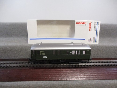 Märklin Spur H0 AC 42352 Güterwagen Pack-und Postwagen Epoche III der DRG in OVP | Zustand: Gebraucht