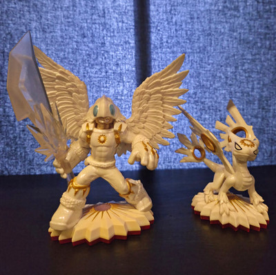 Activision Skylanders Trap Team Knight Light + Spotlight