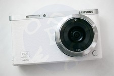 Samsung NX mini Camera w/ NX-M 9mm F3.5 ED Lens