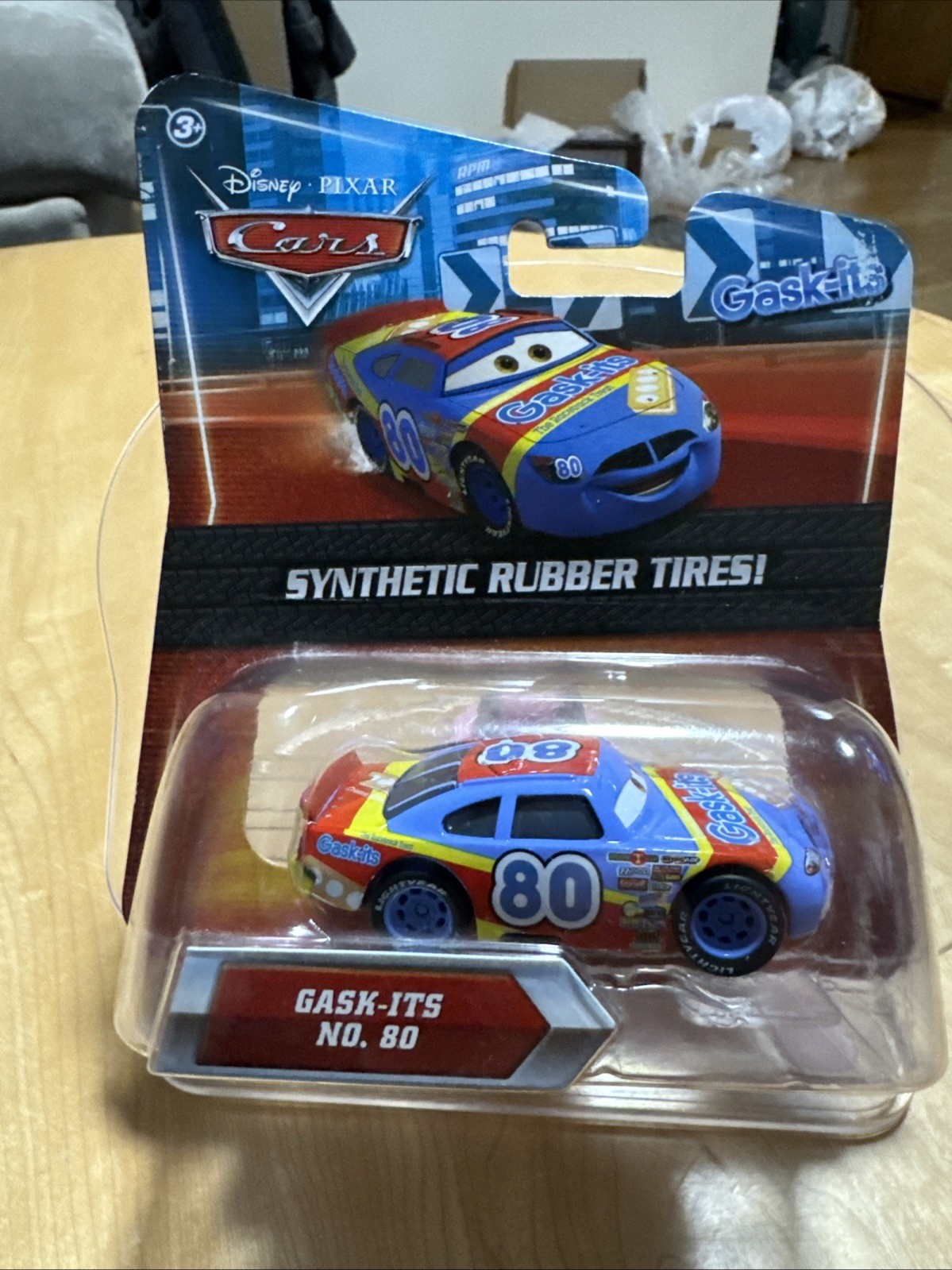 Disney Pixar Cars Gask-its No. 80 Synthetic Rubber Tires Task-its 2010 Mattel!!