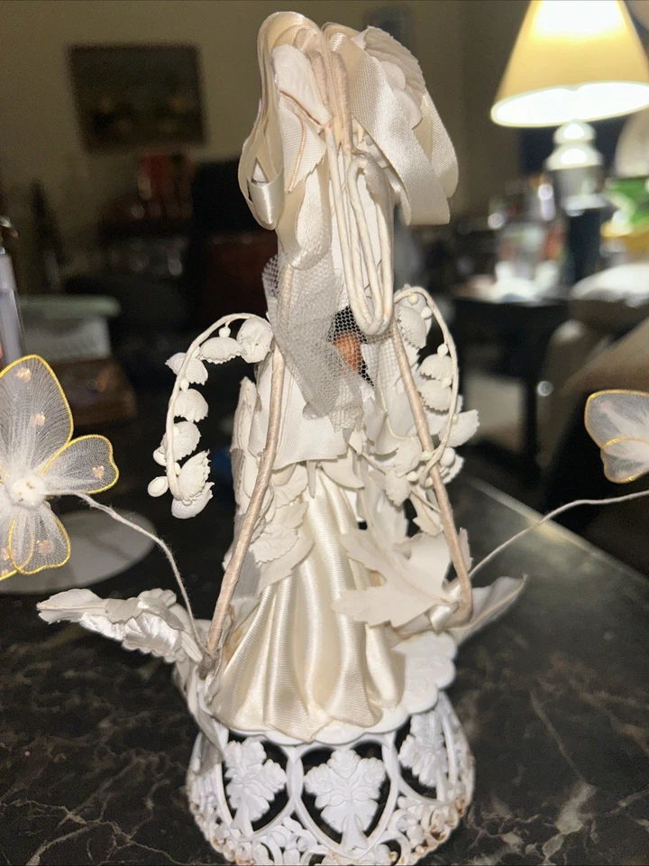 Vintage Wedding Cake Topper Bride & Groom - Image 2 of 2