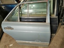 Mercedes W126 S KLASSE Tür HINTEN RECHTS Mercedes W126 S KLASSE Tür HINTEN RECHTS