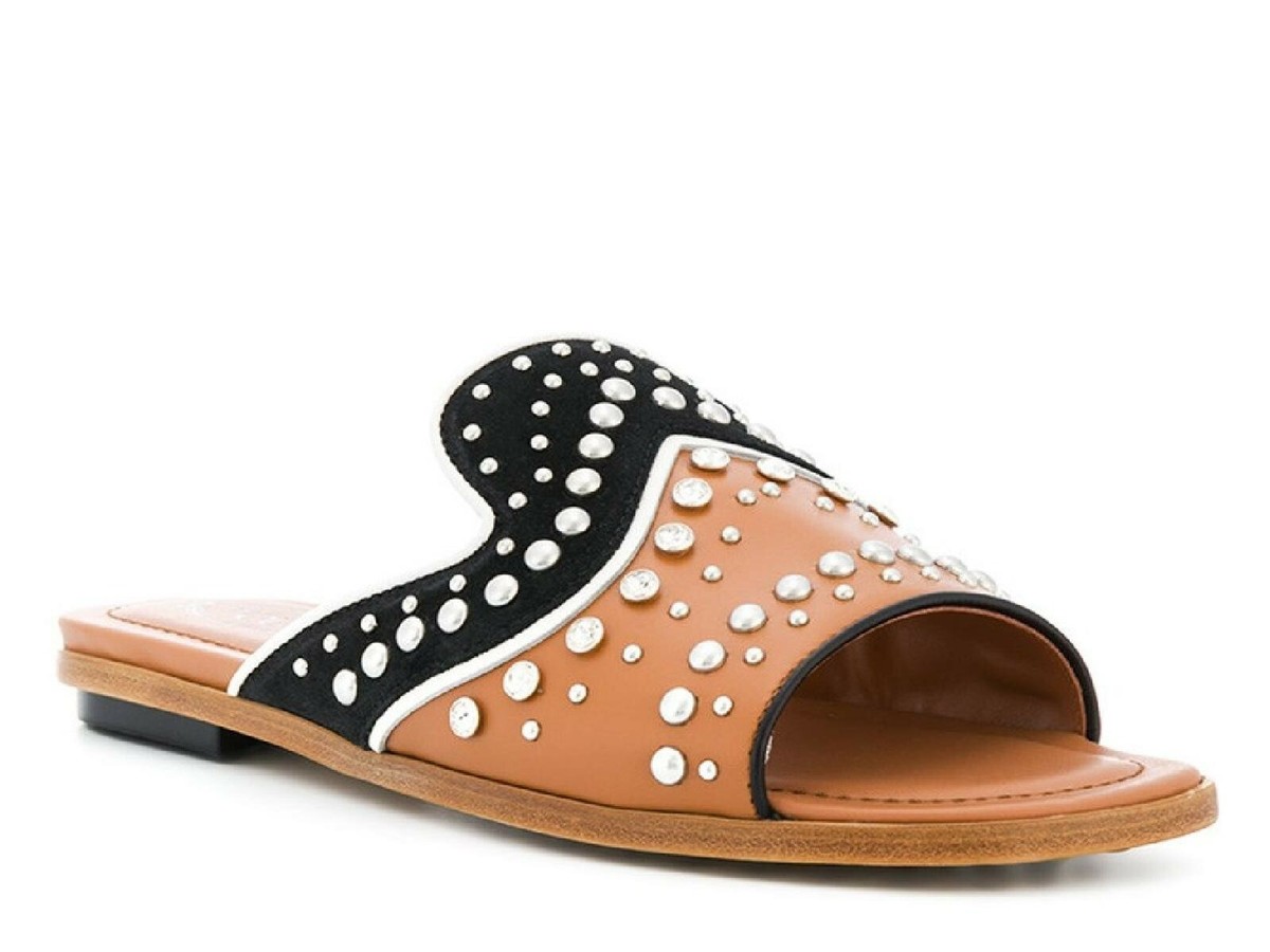 【送料&関税込】Tod's Sandals Tod's Women's fashion flats slippers sandals in tan and