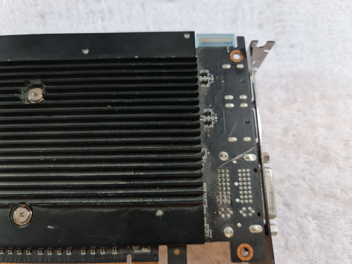 ASUS Radeon HD 6870 1GB GDDR5 PCI Express 2.1 x16 CrossFireX Support Video Card - Picture 7 of 7