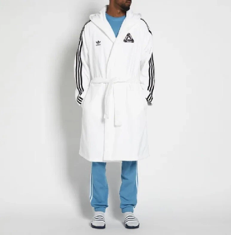 Adidas x Palace Skateboards Men’s Size Medium White Towel Bathrobe