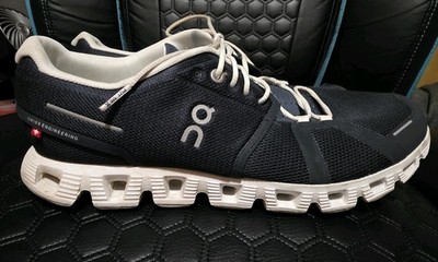 On Cloud Swiss Engineering Sneakers Men's Size 9.5 Navy Blue Mesh Running No Box