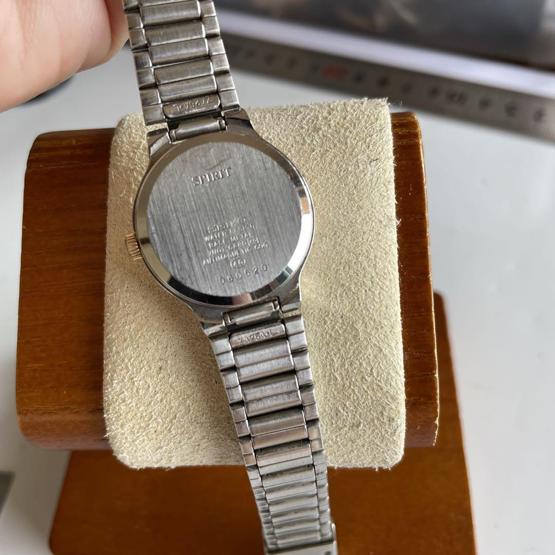 SEIKO SPIRIT ANTIMAGNETIC 稼動品 SEIKO SPIRIT Antimagnetic 60G Water Resist Base Metal Round