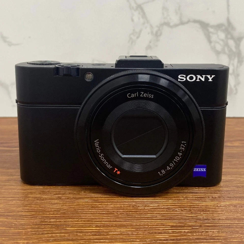 Sony Cyber-Shot RX100 II M2 Digital Camera 20.2MP 3.6xOptical Zoom Built-in WiFi - Image 2 of 4
