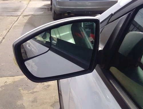 12 13 2014 Ford Focus Driver LH Side View Mirror in YZ White w/ Turn Signal