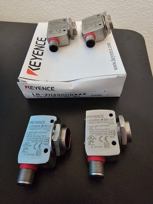 KEYENCE LR-ZH490CB LASER SENSOR W/M12 Connector - Excellent Condition